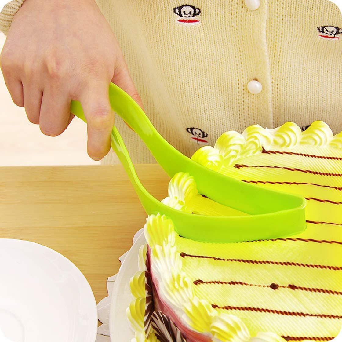 Cake Slicer